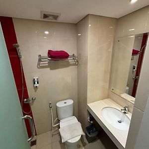 Kamar kembar standard